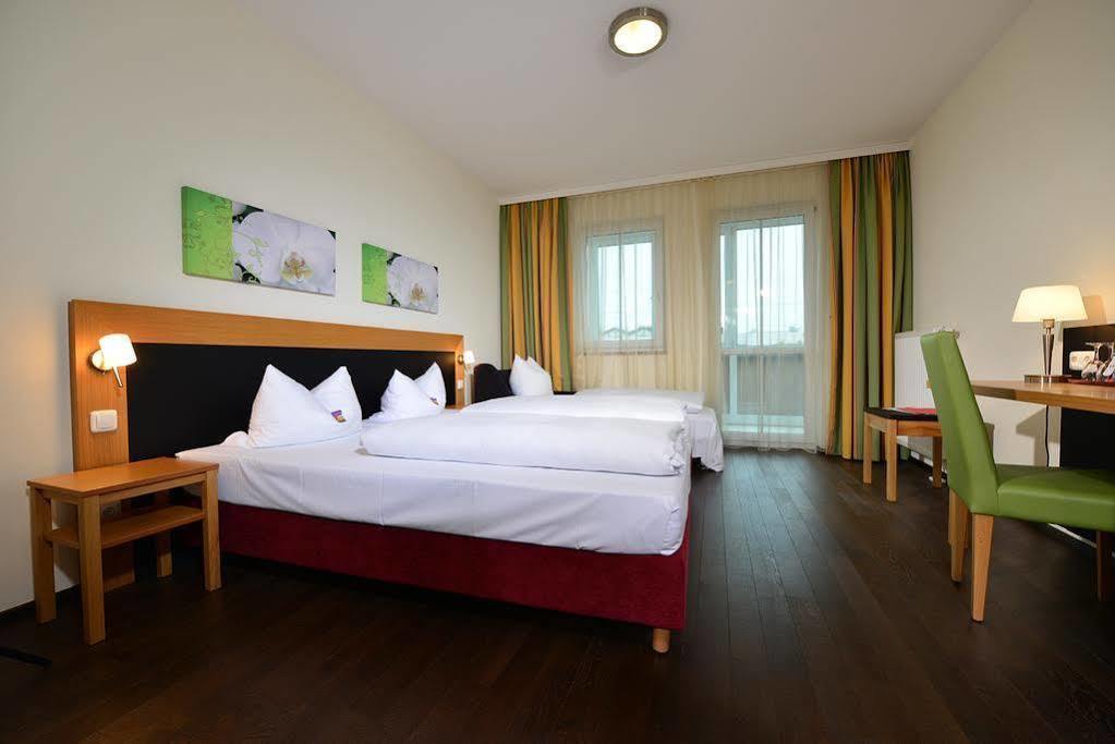 Arthotel Ana Gallery Vaterstetten Exteriér fotografie